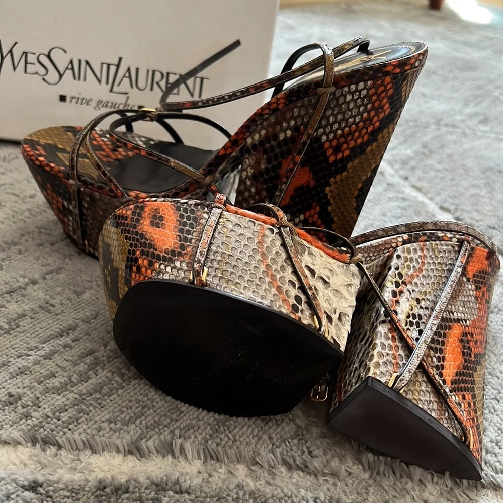 YSL size 41 snake skin wedges. Never worn! - Picture 5 of 6